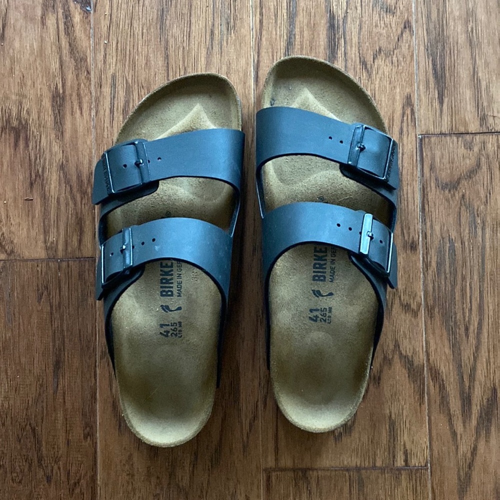 Birkenstock Arizonas, never worn!